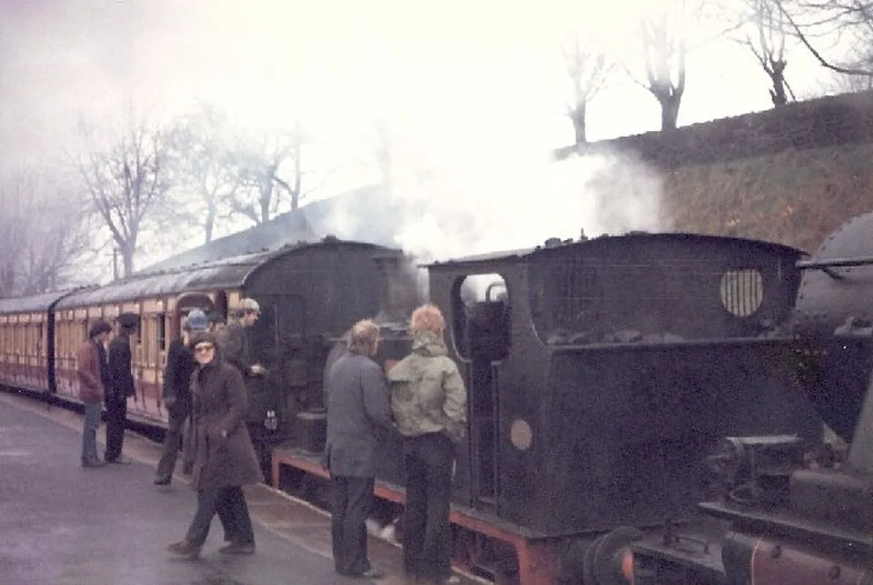 Keighley and Worth Valley Railway - geograph.org.uk - 123659